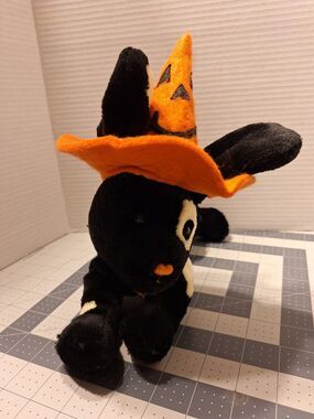 Hallmark Bunnies by the Bay Boom Boom McMoon Halloween plush dog Vintage